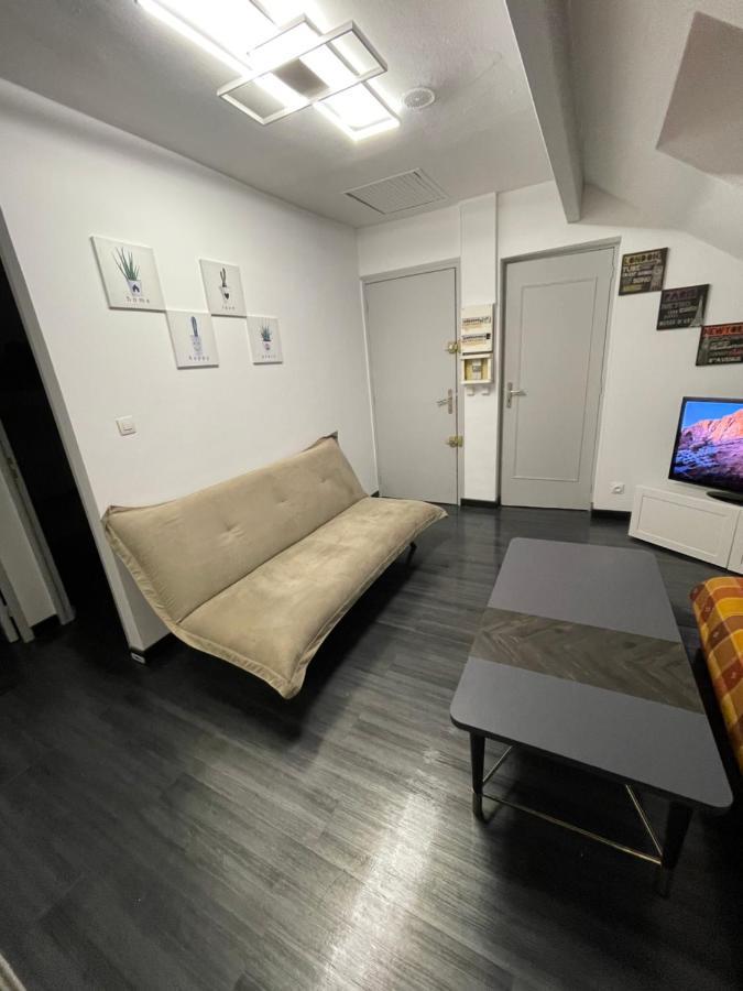 Charmant Logement Proche Disneyland Paris Parking Lagny Kültér fotó